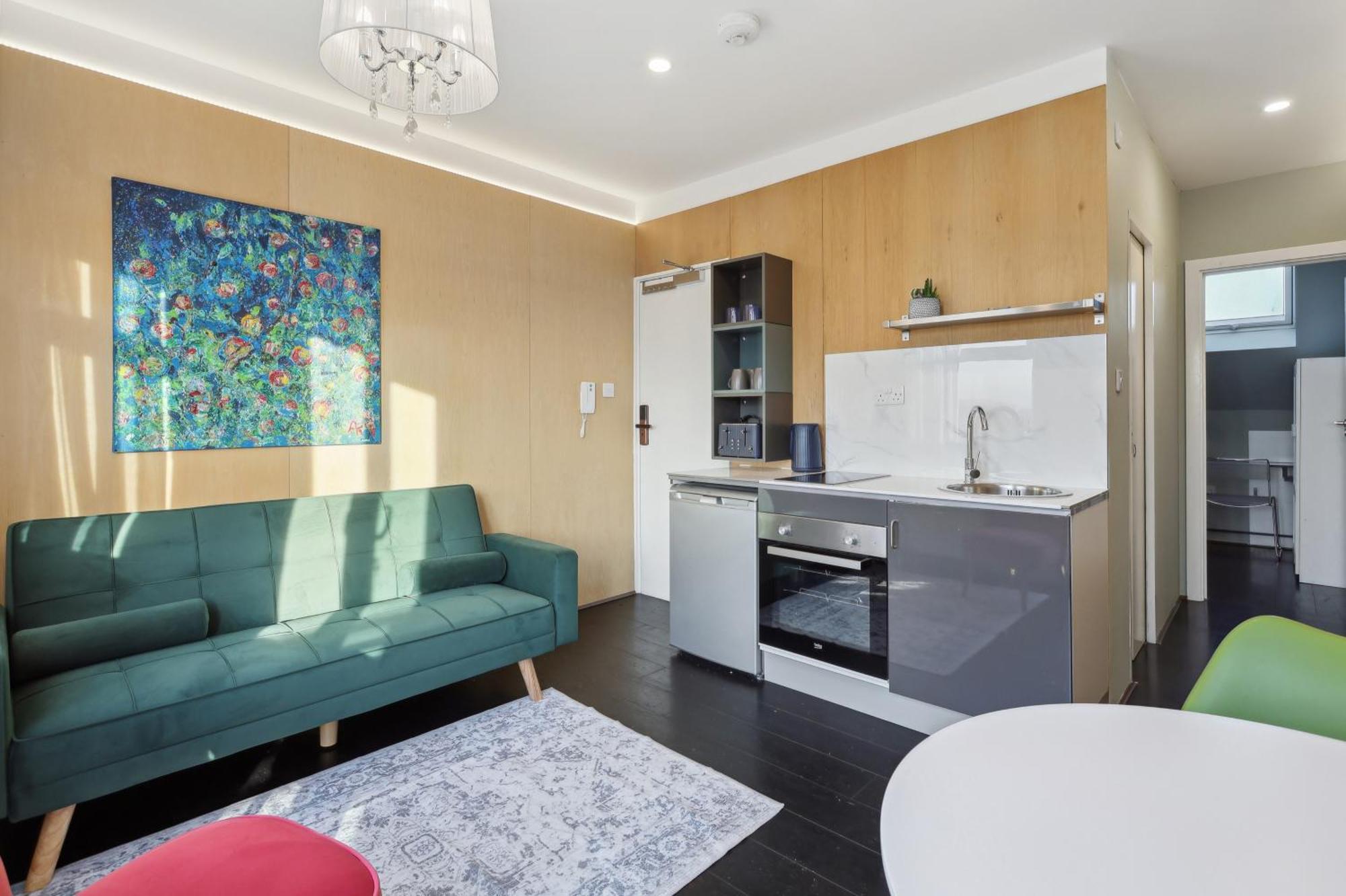 Cosy 1 Bedroom Flat Лондон Экстерьер фото